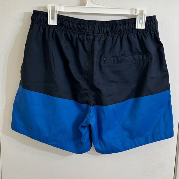 Men's H&M 5.5" Color Block Swim Shorts Medium Navy/Blue - Picture 2 of 3